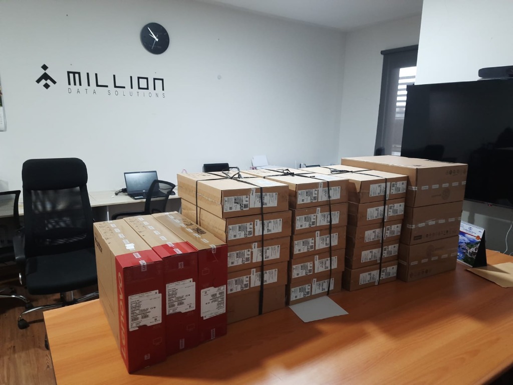 Lenovo ThinkCentre & Monitor Fleet Delivery